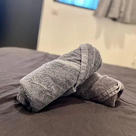 Henry Ii - Petit Lumineux - 013 Apartment *